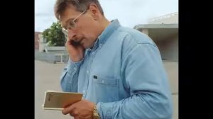 " Костя, как меня слышишь...? Приём..."