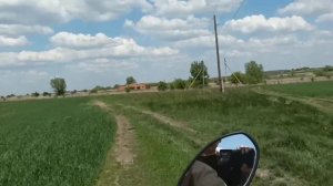 Катаемся на Kayo Big Bull AU200.По полям и по дорогам деревенским.