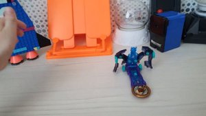 Обзор Дикие скричеры Летучая мышь и паук