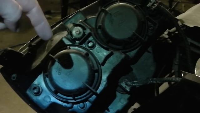 2009 Saturn Vue Headlight Replacement смотреть онлайн