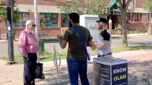 NEW ! CHRISTIAN LEFT SPEECHLESS ! || JESUS || CHRISTIANITY ||  Street Dawah - Br. Asif