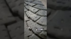 как вытащить шипы из зимней резины обзор