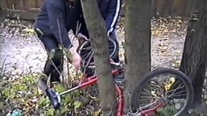 Как выпрямить раму велосипеда если вы оказались в лесу!!!