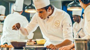 КУХНЯ СО ЗВЁЗДАМИ — Русский трейлер (Дубляж, 2023)