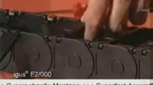 Видеоинструкция по монтажу энергоцепи Igus E2/000