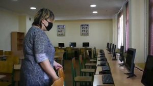 Андижан. Учителя школы #2 создали песню