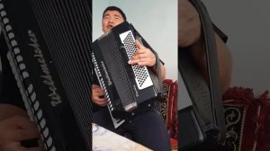 24... Кечирип кой.Каныбек Дайырбек уулу соонун ырдаган