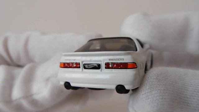 89 MAZDA SAVANNA RX 7  -  HotWheels 064