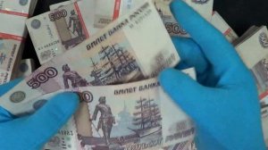 Пол миллиона рублей - вскрытие пачки пятисоток из обращения, браки, красивые номера и модификации