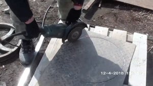 Вырезаем ровный круг болгаркой металл 6мм