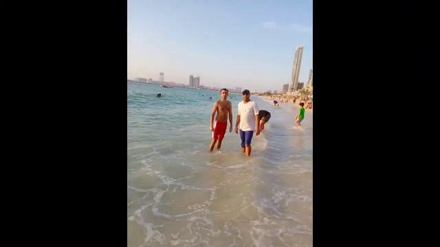 five palm jumeirah dubai beach party 🥳 Mareena смотреть онлайн