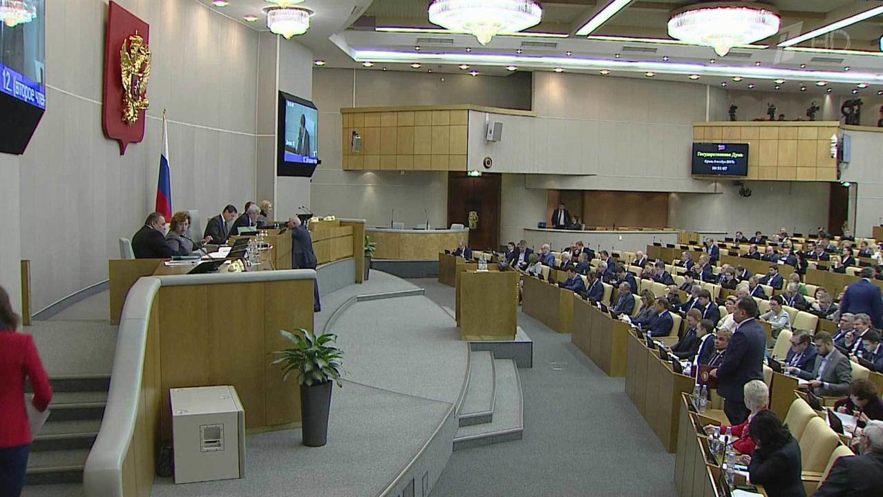 Минимальный размер оплаты труда и прожиточный минимум сравняются к 2019 году