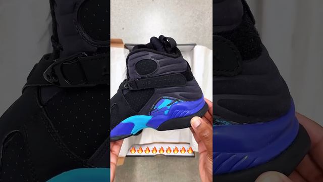 Ретро модель Air Jordan 8 Aqua