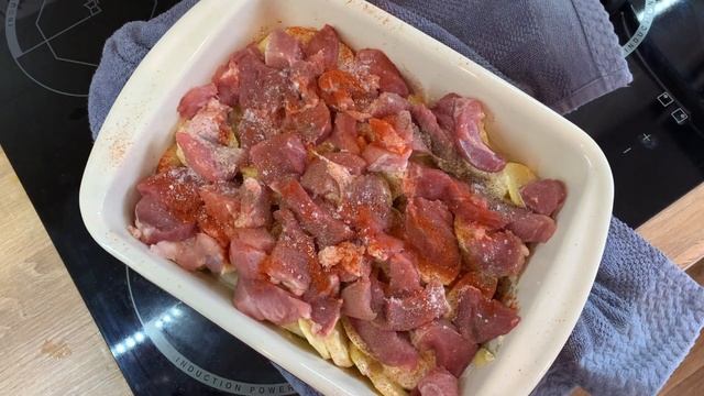 Получается сочное Мясо по французски из Свинины в духовке