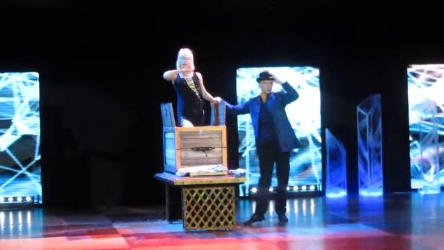 шоу Загадки Снежной Королевы - Освобождение Кая (Устимова+Литвинов+Перова) 28.12.2018 смотреть онлайн