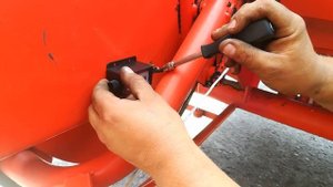 Установка счетчика тюков на пресс подборщик sipma z224/1