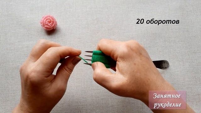 Потрясающий лайфхак! При помощи карандашей и вилки делаю розу с листочками. смотреть онлайн