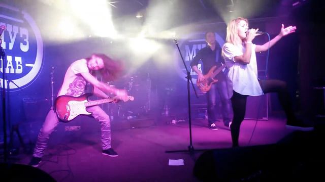 "Wake me up", клуб "Музпаб" - "Живи с огнём" (15.05.2015) смотреть онлайн