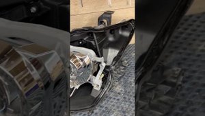 Toyota Camry V70 ремонт корпуса левой фары