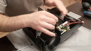 Разбор и чистка проектора TouYinger T26K/L Как почистить проектор от пыли и заменить детали.