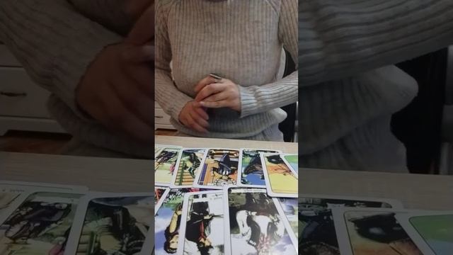 Кого вы обошли,кому вы утерли нос? ???Таро расклад ? смотреть онлайн