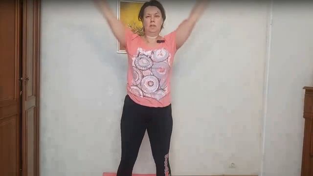 Волновая йога: упражнения для растяжки и расслабления мышц спины и позвоночника