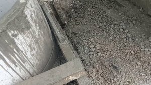 Лопнул дом из-за грунтовых вод. Что делать?
