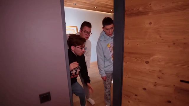 RYTP A4 MAX №10 (TRIPLE VERSION 2) + (RYTP A4 №25) смотреть онлайн