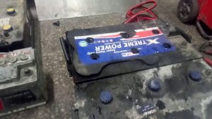 Взрыв Акаммулятора от искры!