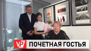 В ВОЛГОГРАДЕ АЛЕКСАНДРА ПАХМУТОВА ИСПОЛНИЛА НА СВОЕМ РОЯЛЕ ПЕСНЮ «НАДЕЖДА»