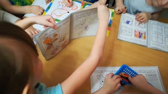 Позитивия 19 02 2019 Творческие художественные занятия раскрашиваем воспитатель Анастасия Довгаленк смотреть онлайн