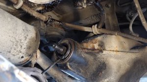 Замена сальника хвостовика кардана на Volvo 240.