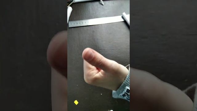 как сделать пистолет из оригами? !!:)