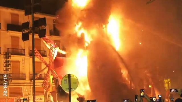 Las Fallas Festival The Burning смотреть онлайн