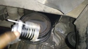 Замена ролика натяжителя ремня Volkswagen Multivan