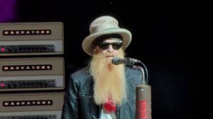 ZZ Top performing "brown sugar". Rose Music center. dayton, ohio #2021 #zztop #brownsugar #dayton