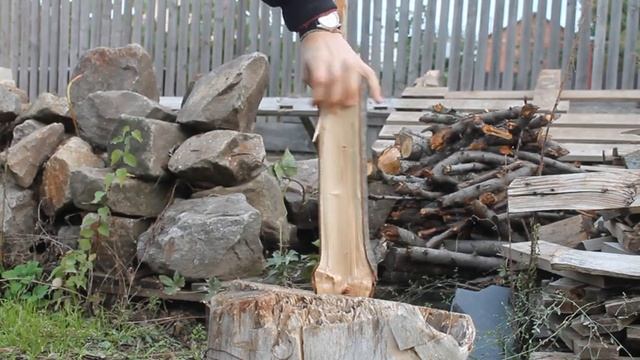 ПОЖАРНЫЙ ТОПОР С БАРАХОЛКИ смотреть онлайн