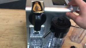 Not frothing milk- Delonghi Nespresso Lattissima Pro Test 1402