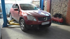 Замена передней ступицы и внутреннего пыльника ШРУС на Nissan Qashqai 2,0 4WD Ниссан Кашкай 2007