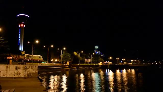 Туапсе,ночная набережная в сентябре. смотреть онлайн
