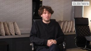 Паша Артемьев о проблеме жанровости в музыке, работе с Иваном Вырыпаевым, соцсетях и эго артиста