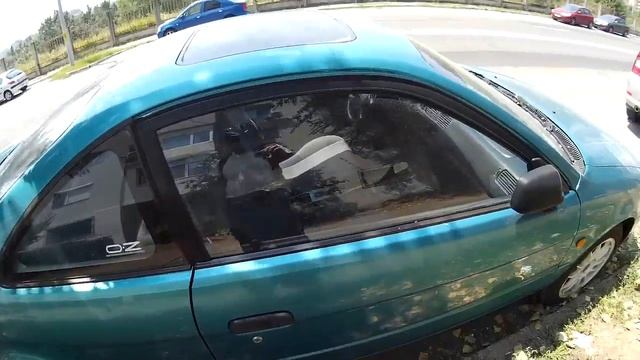 Green Toyota Paseo - Second Generation - car from the 90s смотреть онлайн