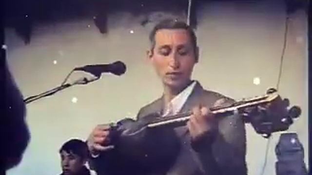 Асакалик хофиз Зухриддин Иминов "Бахор айёми" 2001 Мана ижро