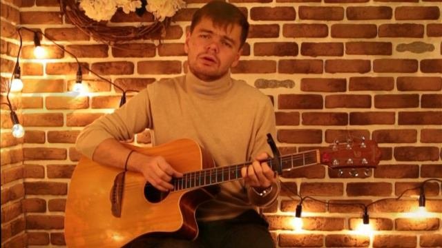 парень нереально круто поет!!самый красивый голос в мире!! Музыкальные вечера