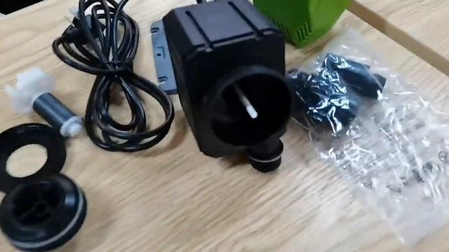 Green Frequency Submersible Water Pump Conversion Fountain For Small Ponds смотреть онлайн