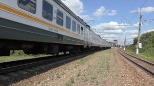 Электропоезд ЭД4М-0493 ЦППК станция Суходрев