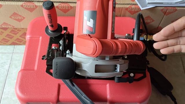 Cách nghiêng động cơ TC-125 cắt líp mòi cạnh смотреть онлайн