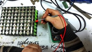 СПАСЕНИЕ ПАЯННЫХ АККУМУЛЯТОРОВ 10S 8P И КОНДЕНСАТОРНАЯ ТОЧЕЧНАЯ СВАРКА