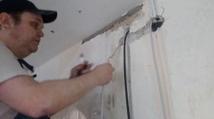 Черновой электромонтаж в панельной 12 ти этажке Реконструкция в 1 комн.квартире Часть 2.mp4