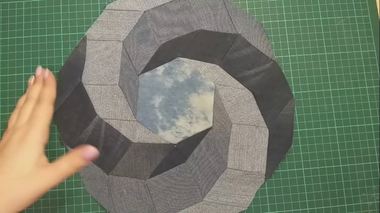 Новая 3д схема из остатков джинсов #diy#patchwork#лоскутноешитье смотреть онлайн